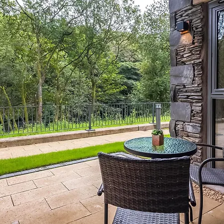 The Flowing River アパート ウルバーストン